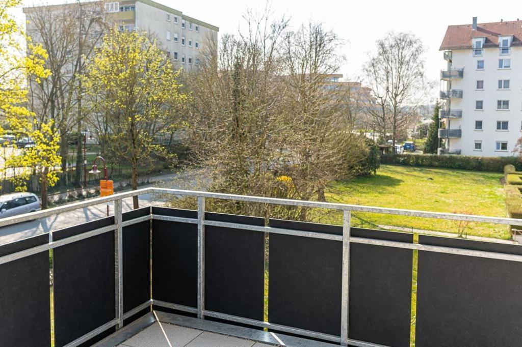 Boardinghouse Warum-ins-Hotel direkt bei Lidl Bad Wimpfen Exterior foto