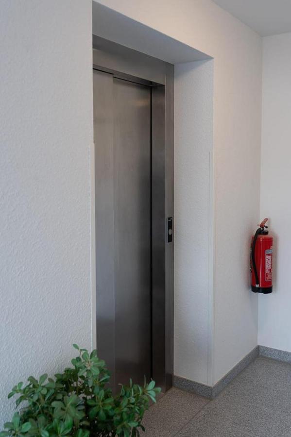 Boardinghouse Warum-ins-Hotel direkt bei Lidl Bad Wimpfen Exterior foto
